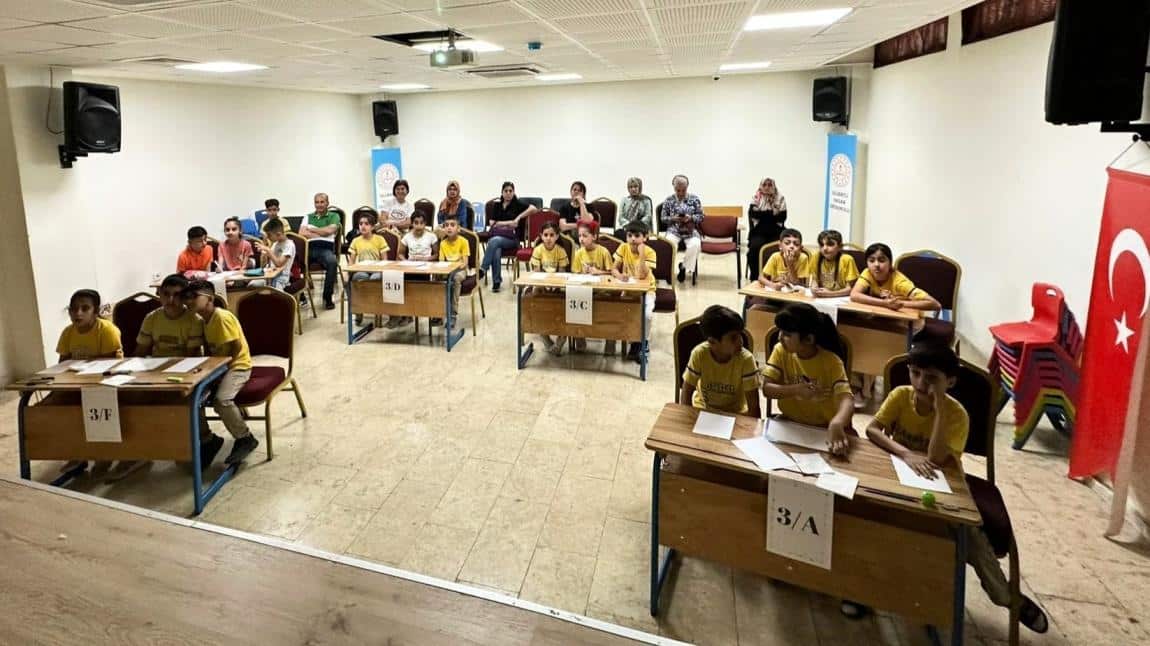 3. Sınıflar Arası Bilgi Yarışmasında Nefes Kesen Final